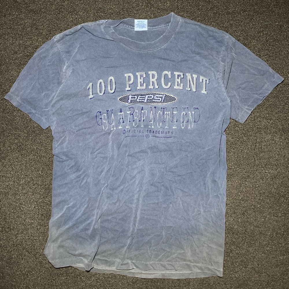 Vintage Pepsi drink embroidered blue faded shirt size large/xl